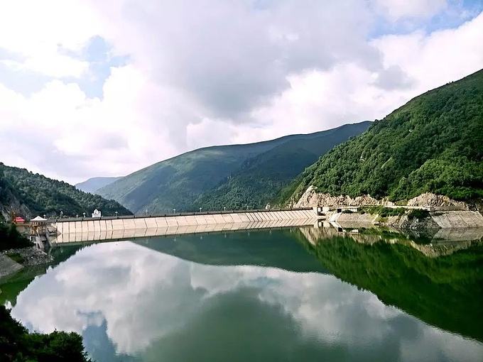 通過(guò)工程領(lǐng)域研究，為青海水利重點(diǎn)工程建設(shè)提供科學(xué)支撐